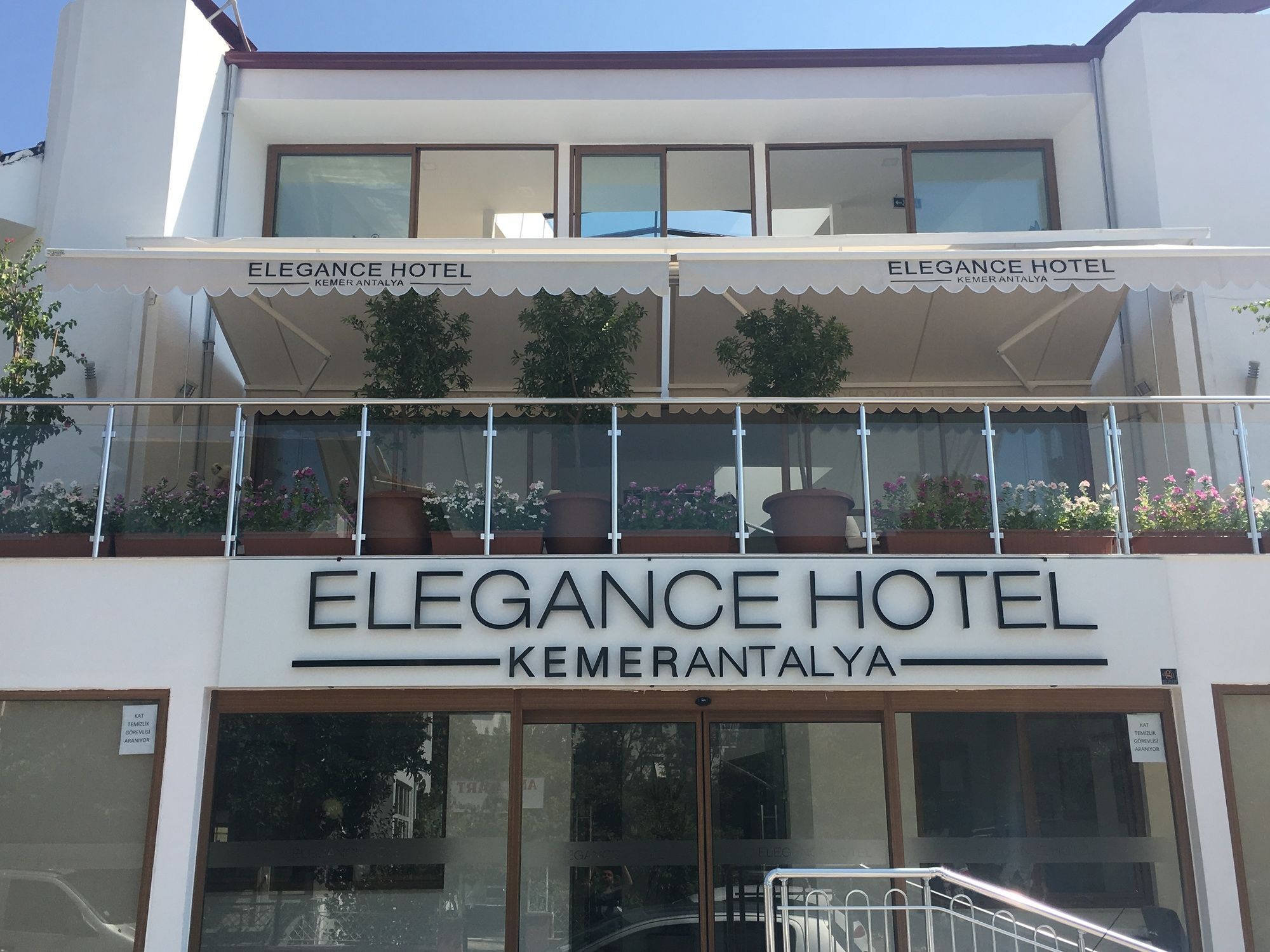 Отель Elegance
